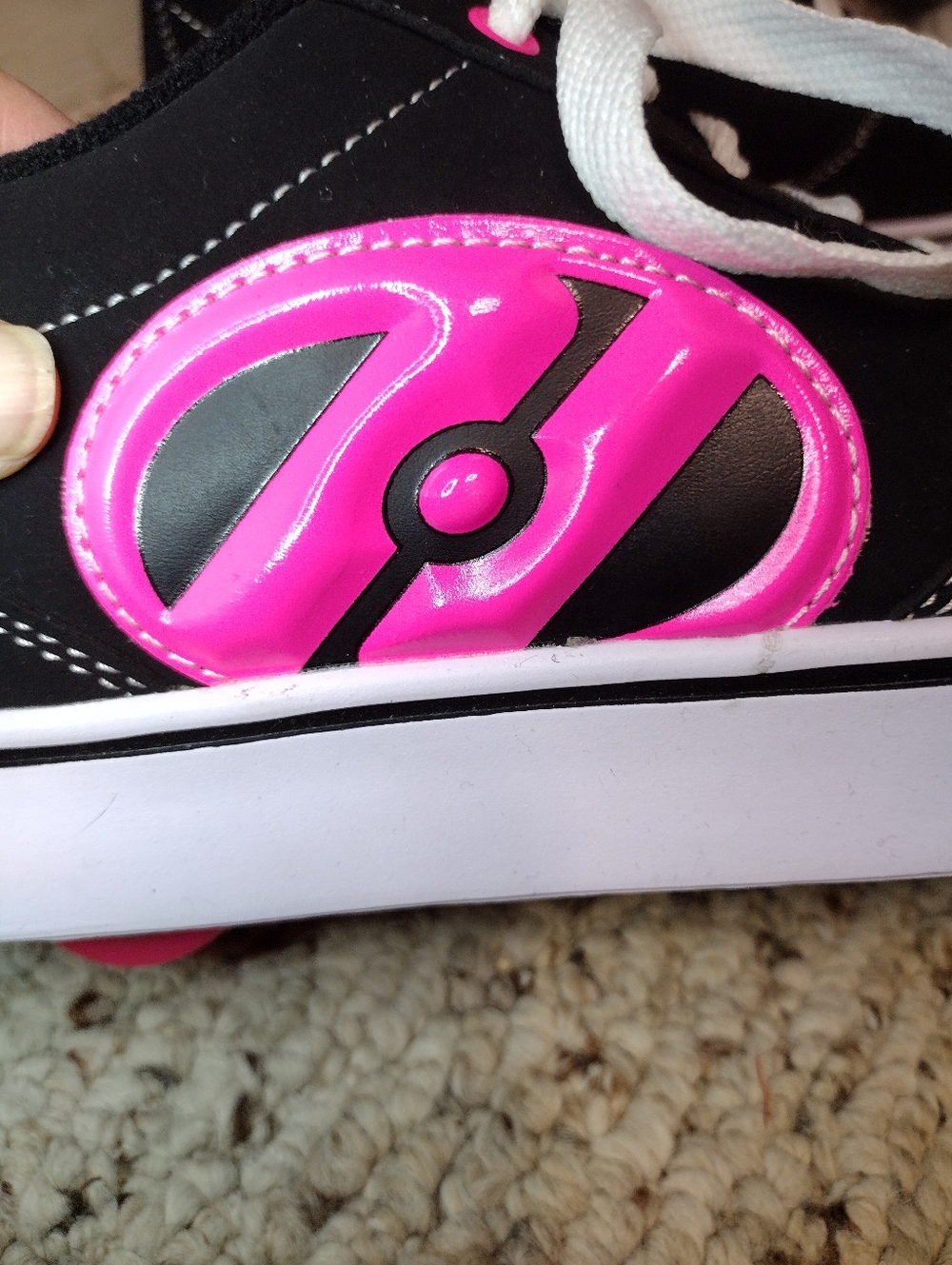 Heelys Kolect Kids Black & Hot Pink Suede Wheeled Sneakers - Picture 2 of 9